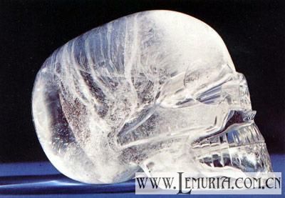 水晶头骨2.jpg