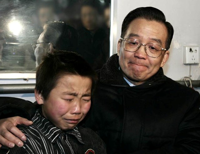162.2005年感动中国的第一张照片.jpg