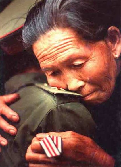 174.带回家的军功章.jpg