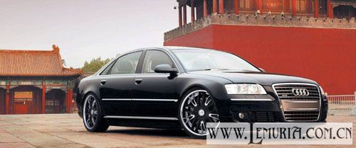 AUDI A8.jpg
