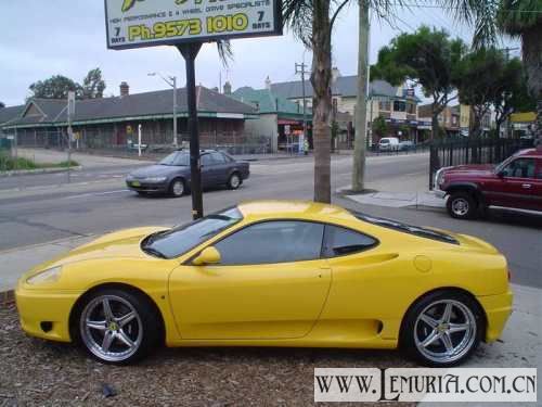 FERRARI1.jpg