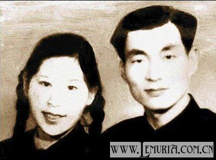 朱镕基总理的结婚照