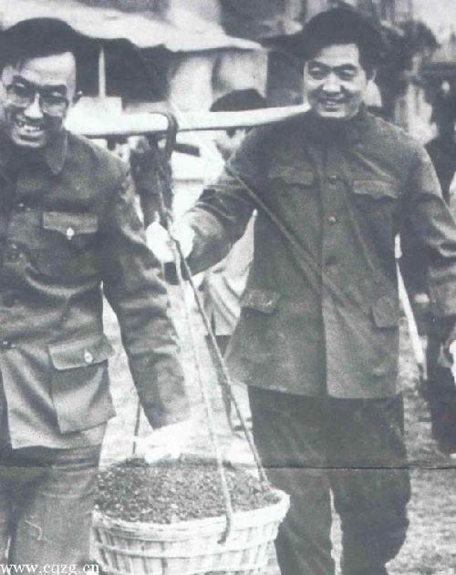 涛哥四十多岁的照片.jpg